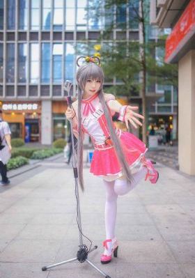 扒开腿cao烂你小sao货_蓝光高清视频观看